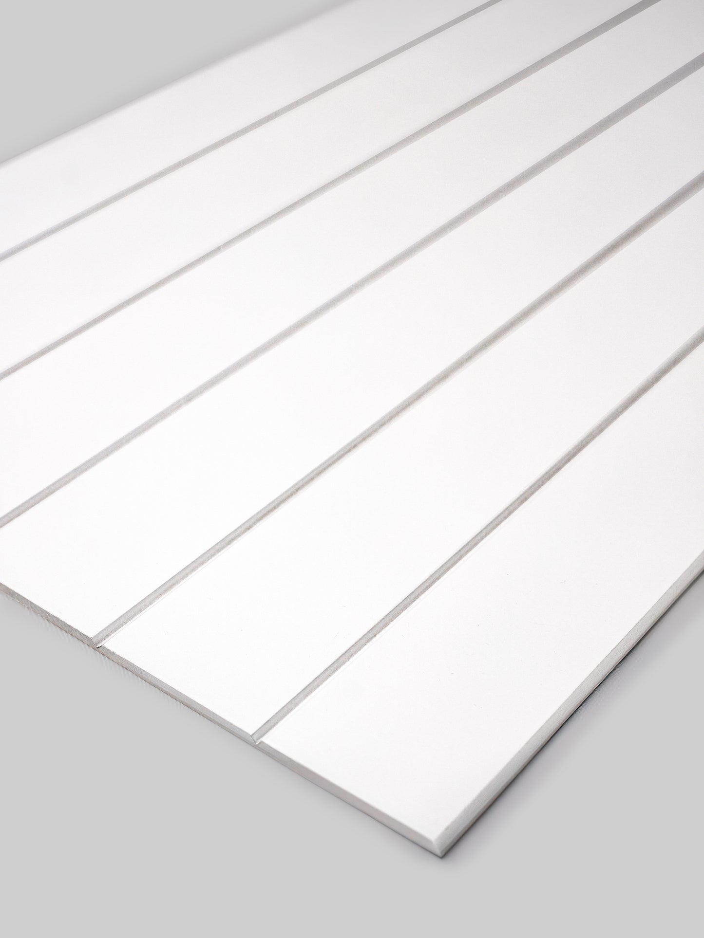 10cm Shiplap Panelling - Full Board (2400L x 600W)