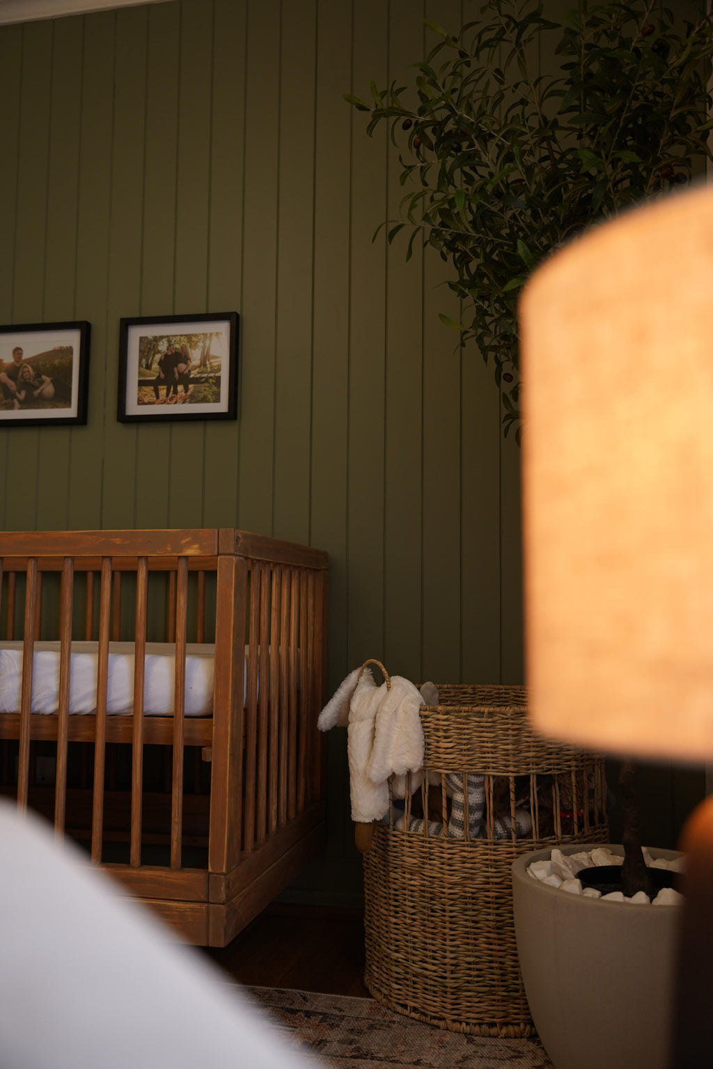 10cm Shiplap Panelling - Full Board (2400L x 600W)