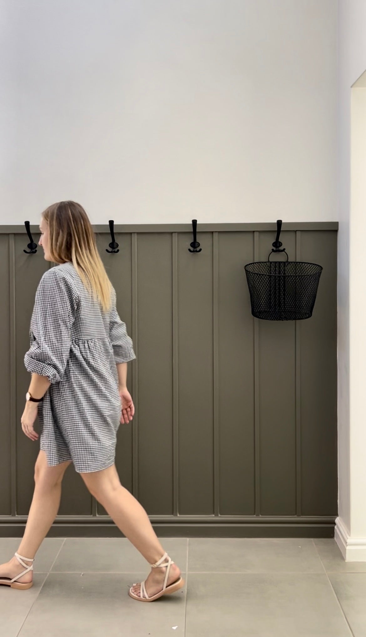 Board & Batten Panelling - Half Board with 1.2m Top Trim (1300L x 600W)