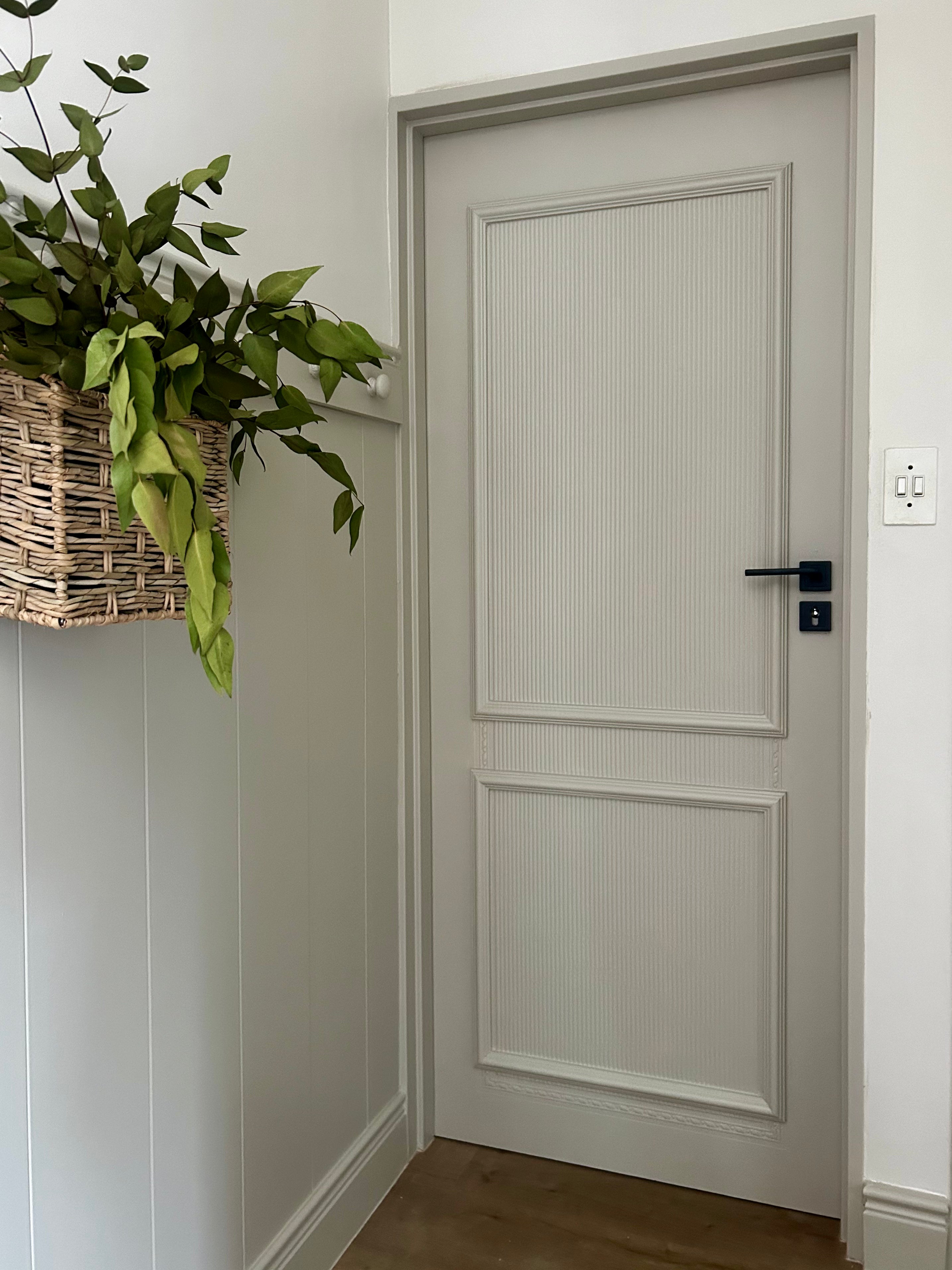 Peel & Stick Door Moulding Set